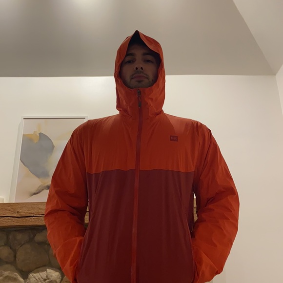 MEC Rain Jacket - Picture 6 of 7